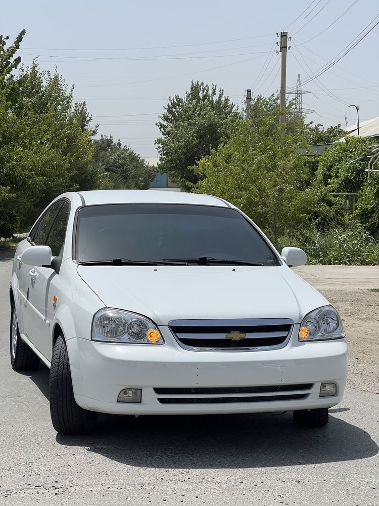 Lacetti 1.8 2010 holati ideal