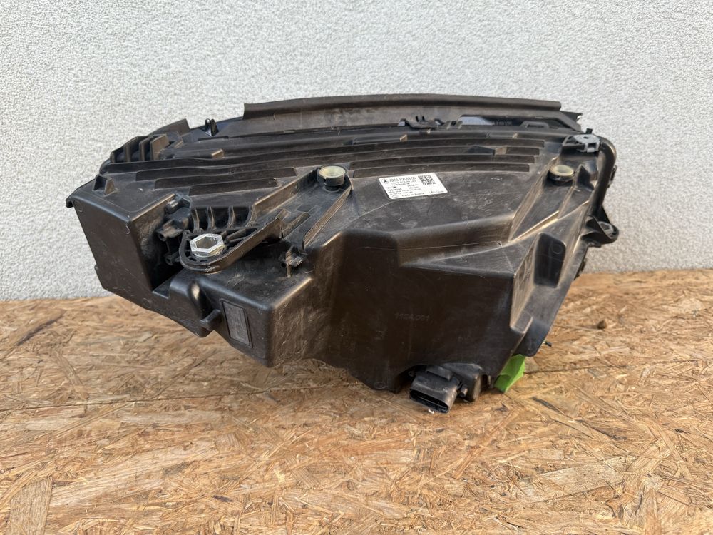 Far stanga Mercedes GLC W253 Facelift LED High Performance Original