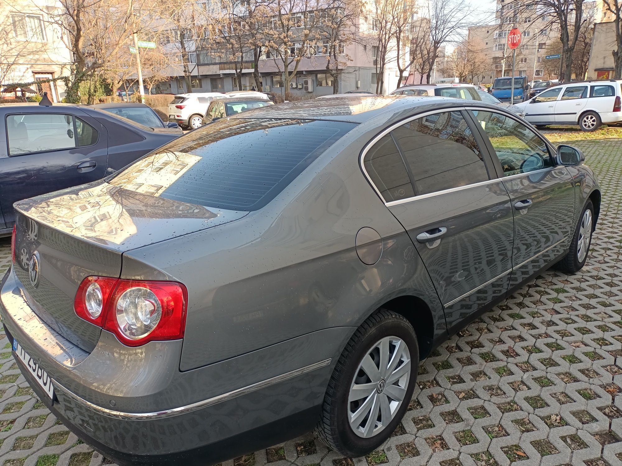 PASSAT B6 1.6 MPI benzina și GPL