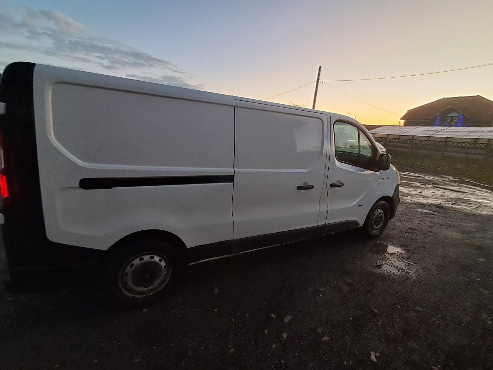 Opel vivaro l2h1 varianta lunga 2016