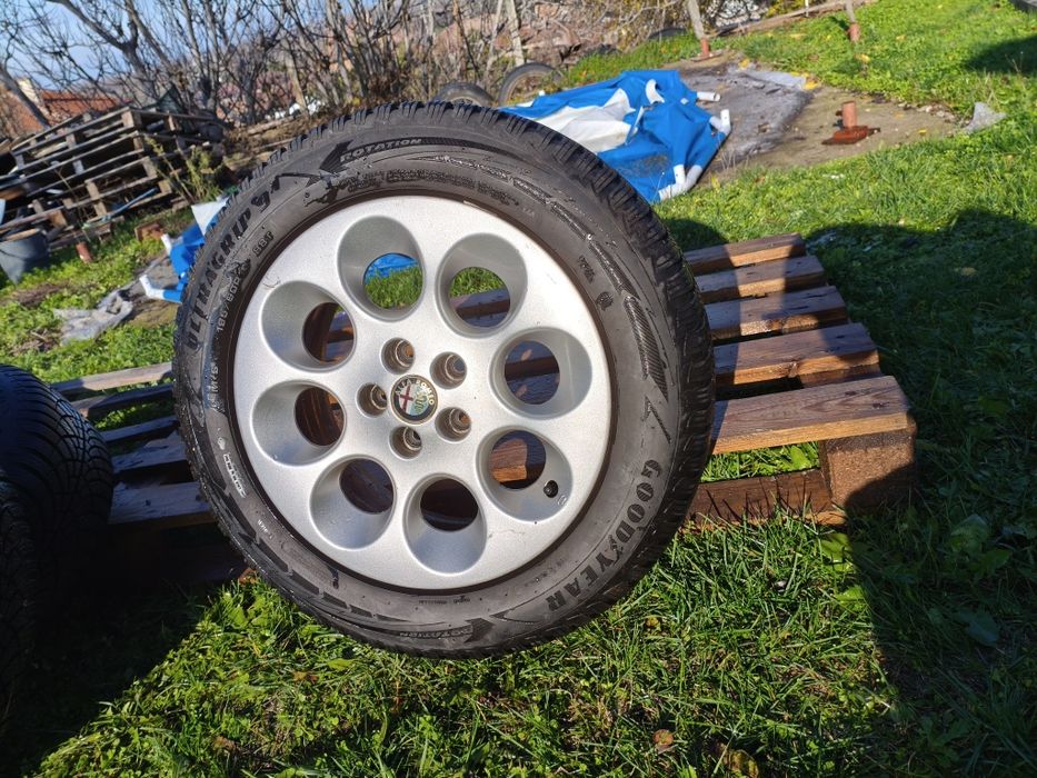 Джанти със зимни гуми за Алфа