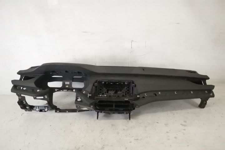 Оригинален Таблан с Изхвръкнал Airbag Шкода / Skoda Oktavia 4 Оригинал