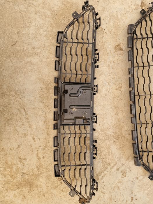 BMW 1 F20 F21 LCI m paket 2017 решетка предна броня