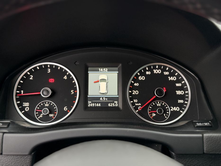 Volkswagen Tiguan 2012 Rate/Garantie/Revizii