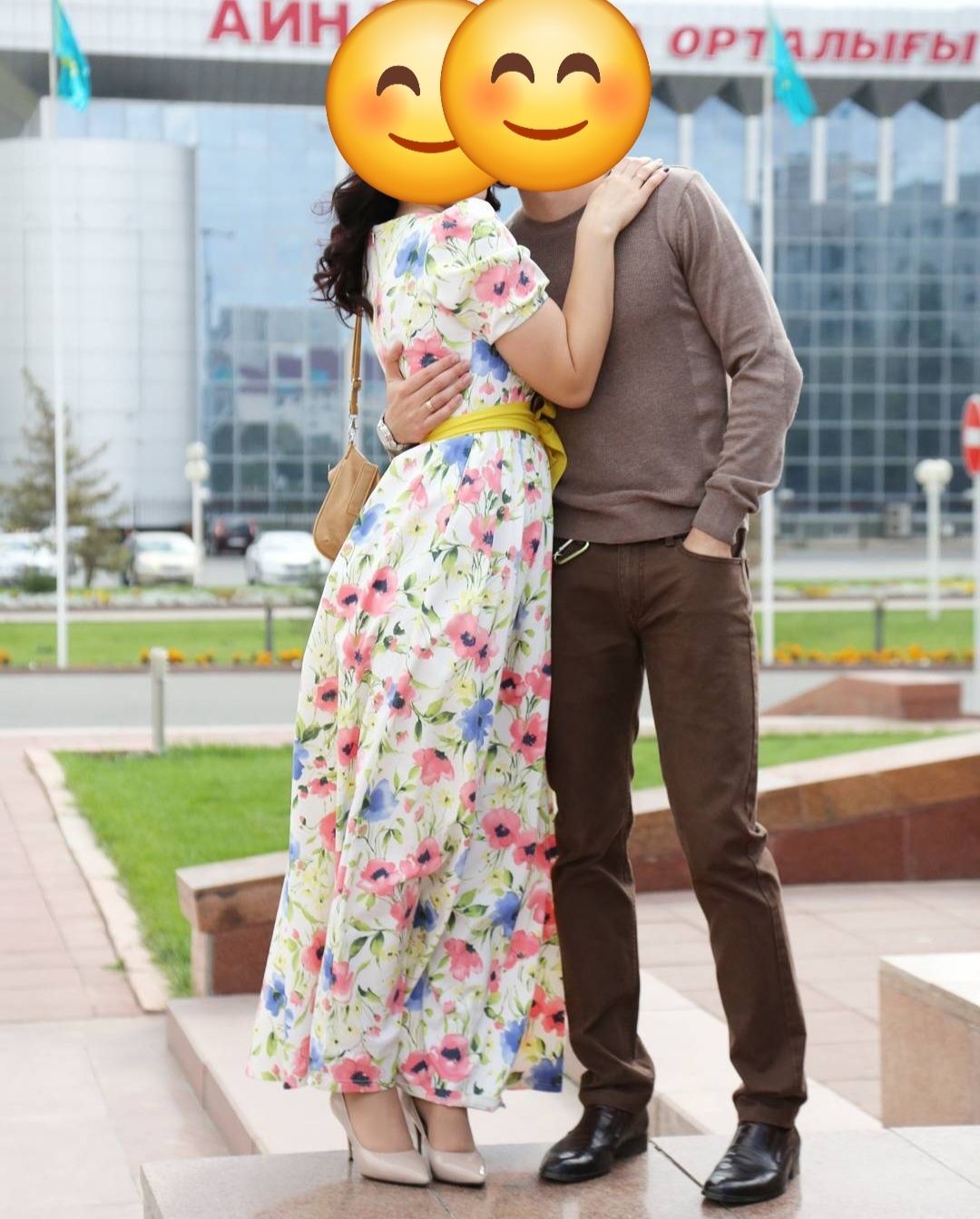 Платье нарядное летнее