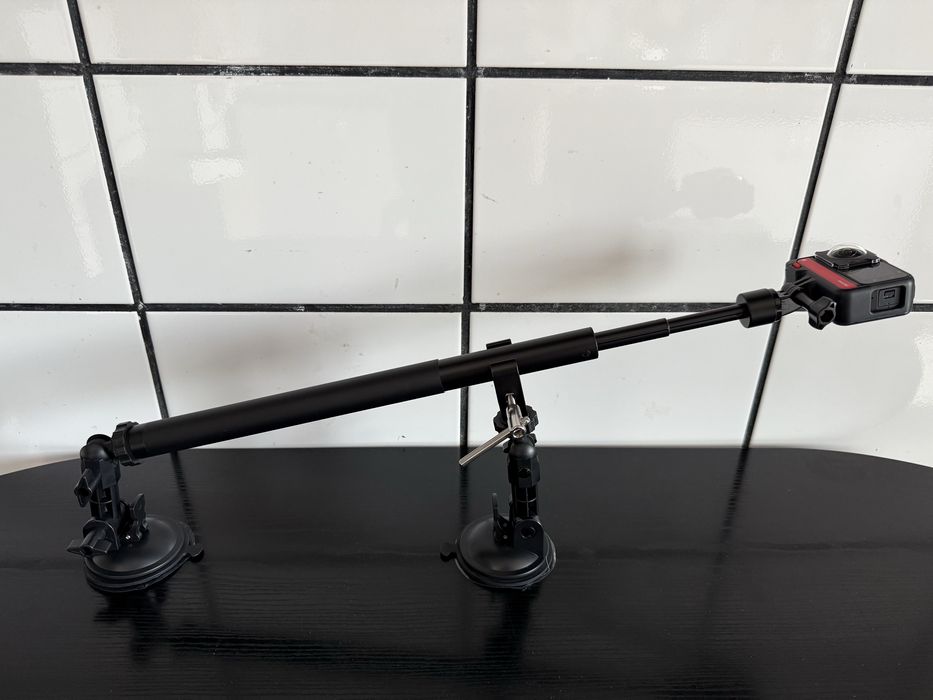 Cameră video sport 360° - Insta360 ONE RS Twin Edition