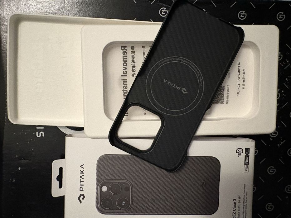 Husă Pitaka MagEZ 3 Iphone 14 Pro