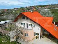 Casa boiereasca, rafinata si luxoasa cu 8 camere, 480mp, Chicerea