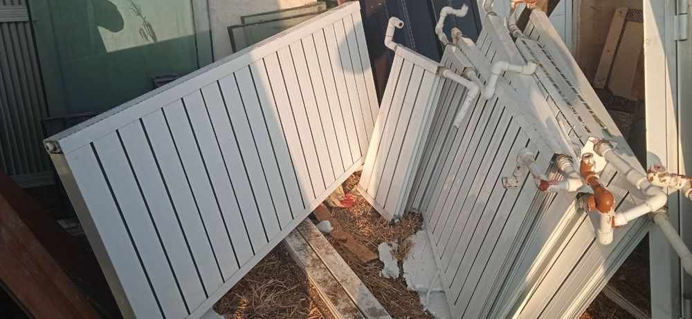 Радиаторлар срочно сотилади 83 та хаммаси битада сотилади