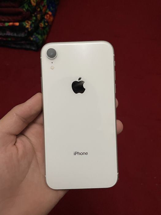 iPhone Xr в хорошом состянии