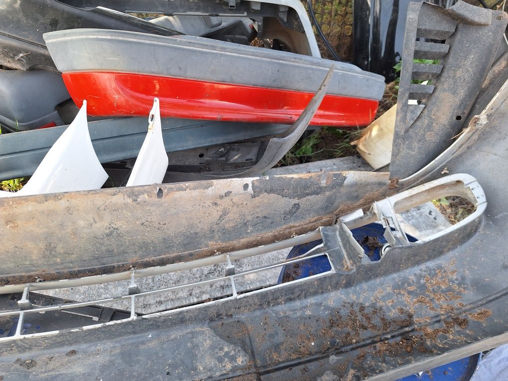Предна броня за Renault espece 3