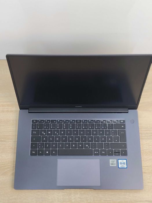 Huawei MateBook D15/Core i3-10110U/8GB DDR4/SSD 256GB/15.6”IPS Full HD