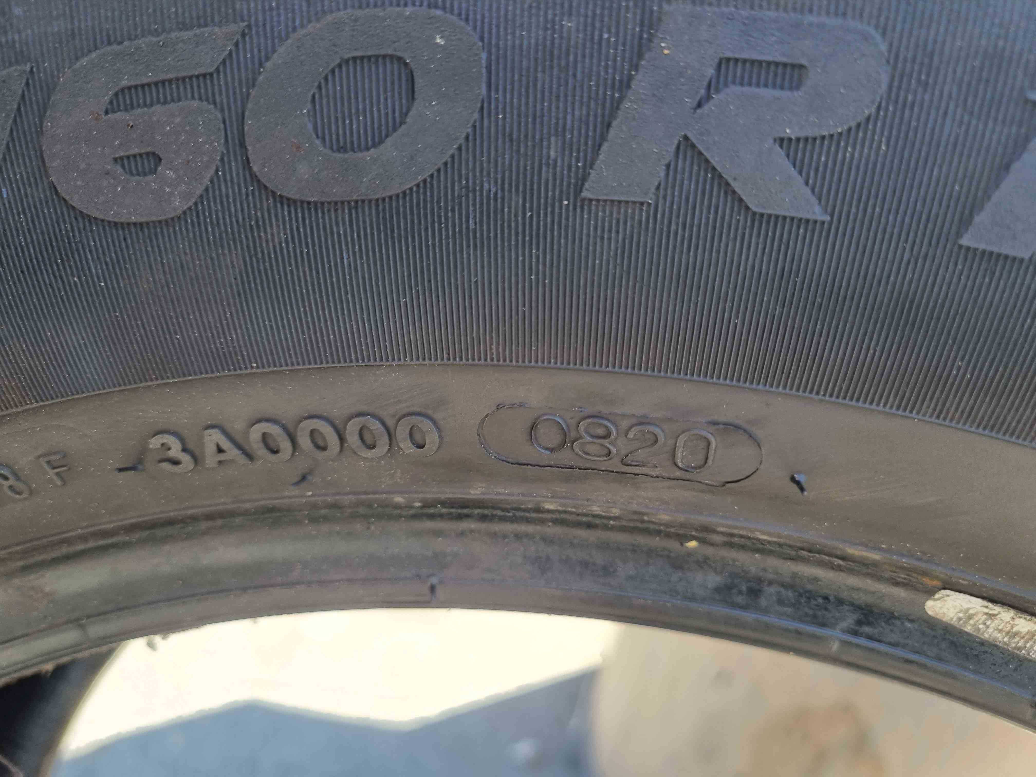 SET 2 Anvelope Vara 235/60 R17C VREDESTEIN Comtrac 2 117/115R