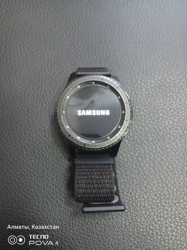 Продам Samsung gear s3 frontier.
