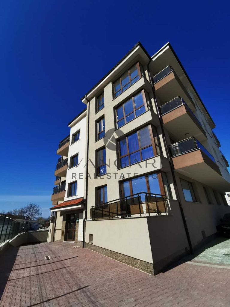 Продава се Гараж / Паркомясто в Пловдив, Христо Смирненски - 30 кв.м за 967 €/кв.м - Снимка #1