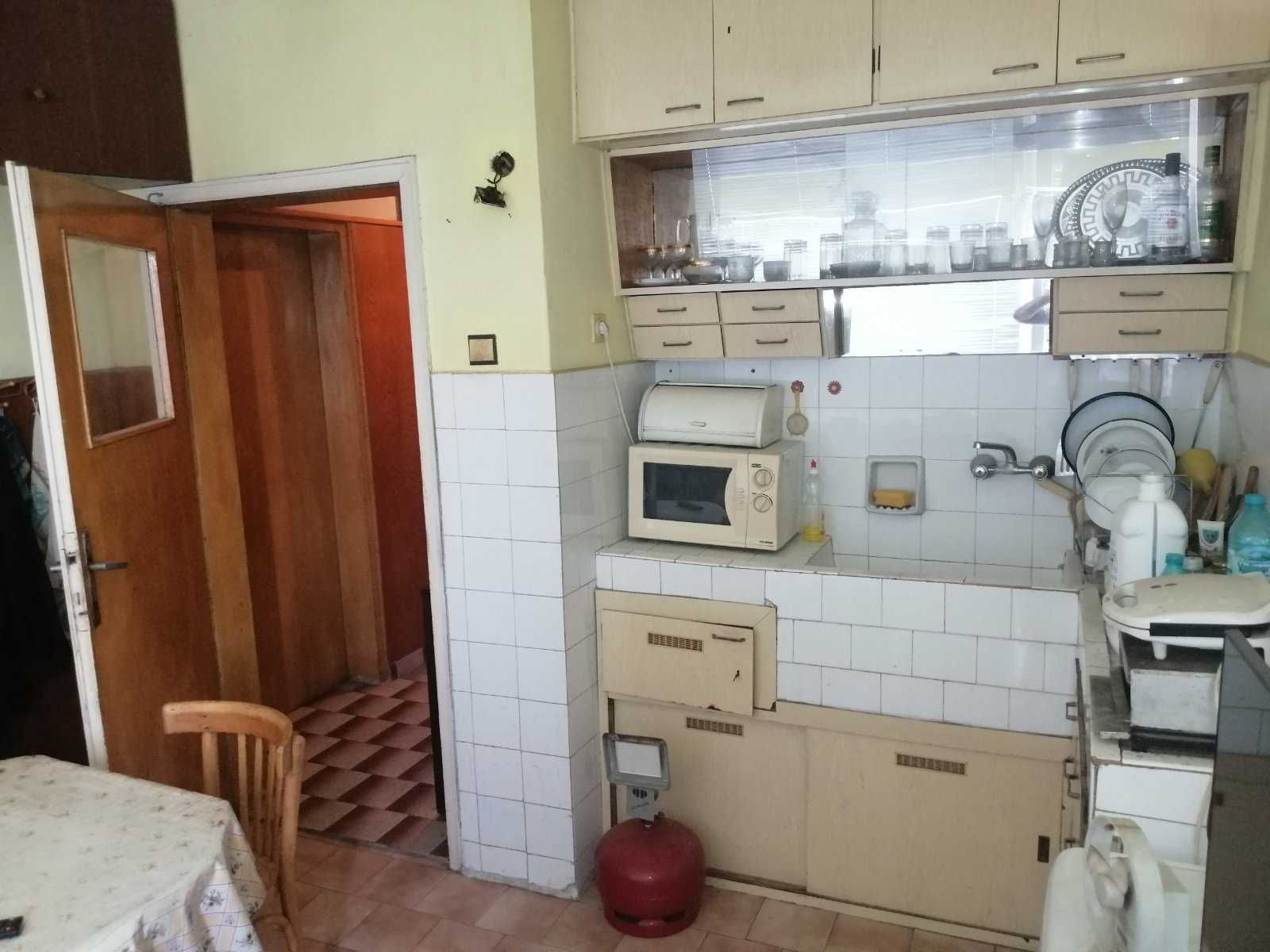 Многостаен апартамент - 109кв.м, кв. Вароша