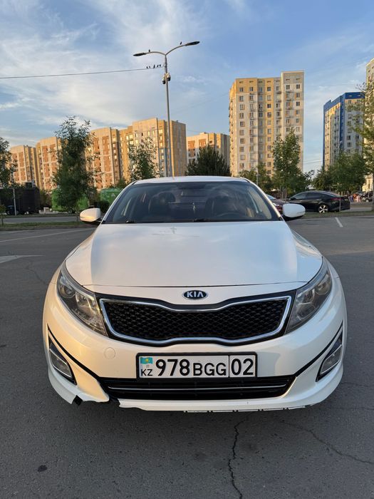 Легковые автомобили Машина kia k5