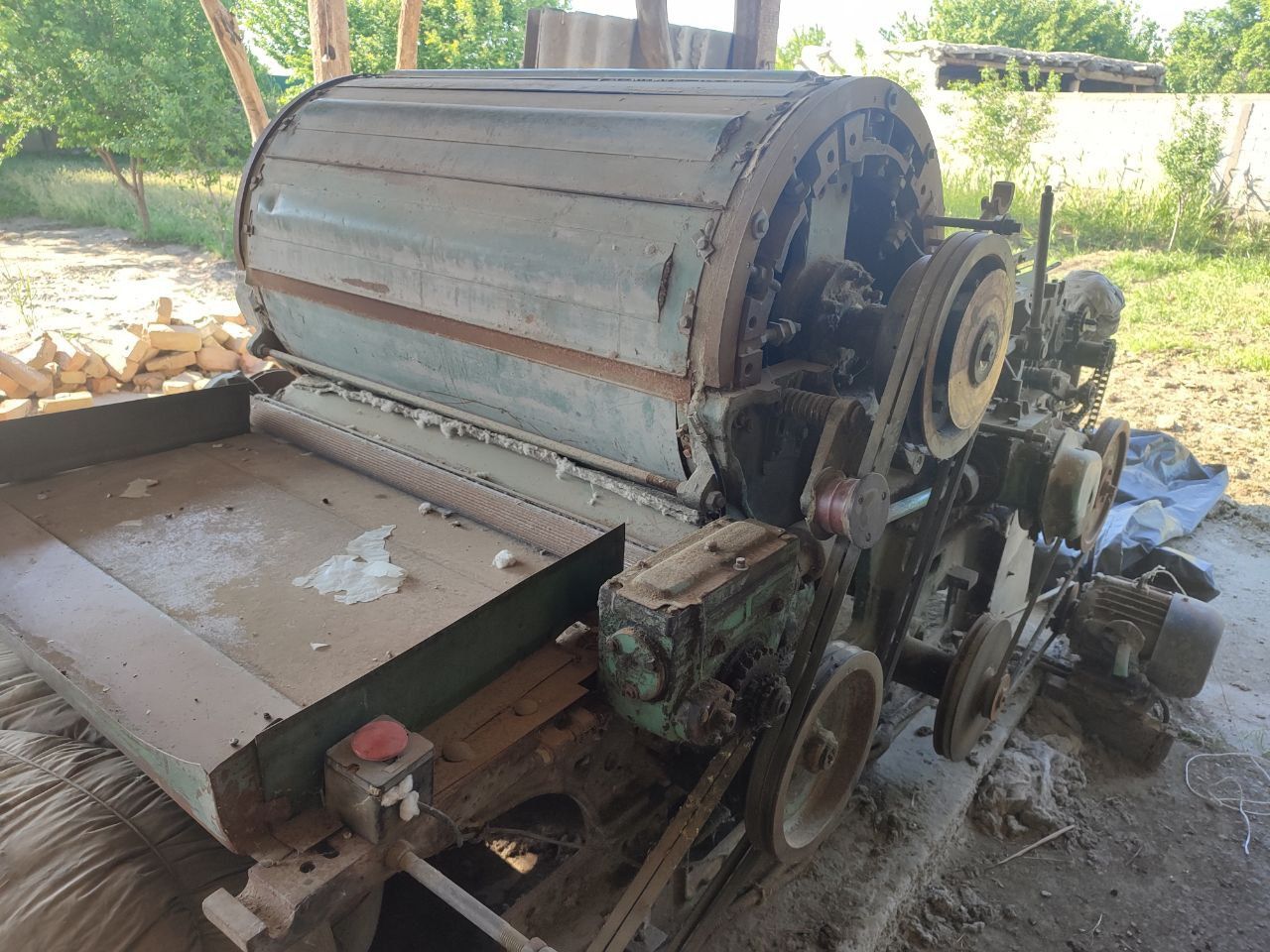 Tin tin apparat sotiladi