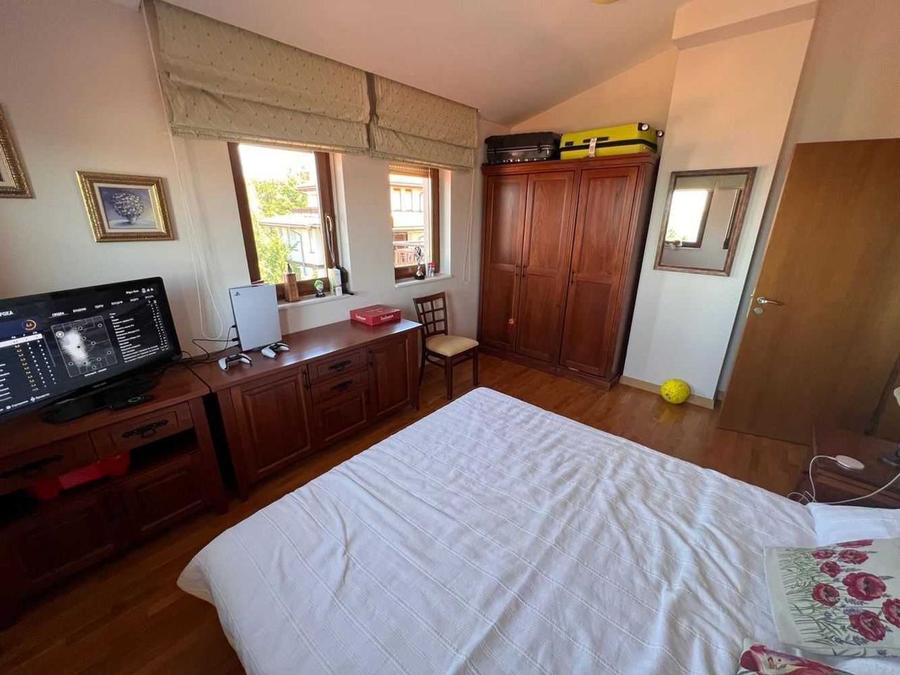 Продава се Тристаен апартамент в Созопол - 114 кв.м за 2193 €/кв.м - Снимка #8