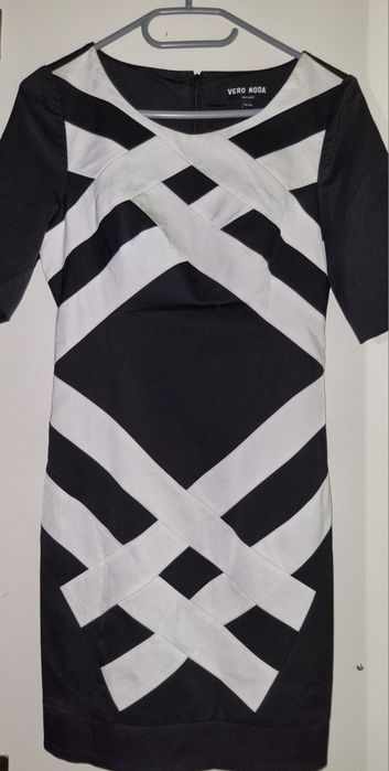 Rochie neagra de dama