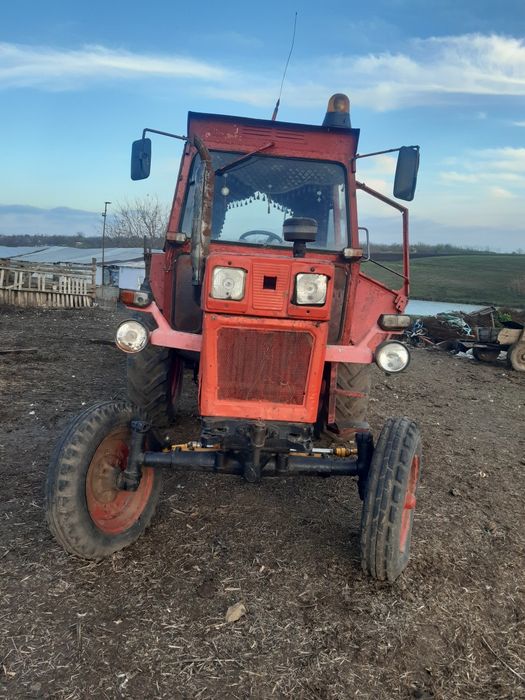 Tractor u 650 de vanzare
