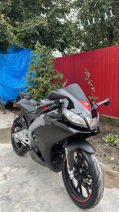 Aprilia rs 4 125cc