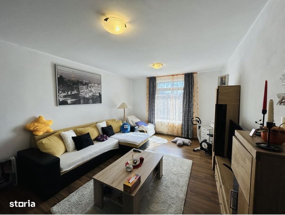Ap la casa in Cisnadie, 80 mp utili + gradina, renovat