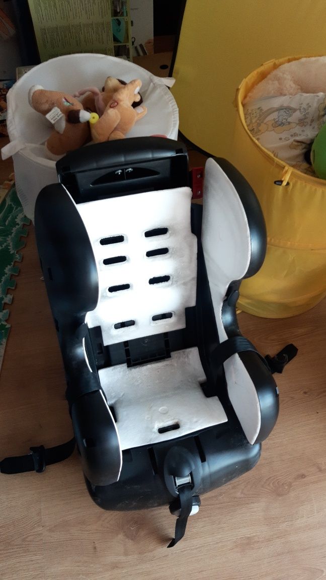 Столче за кола Bebe Confort  Iseos Neo + (0-18кг)