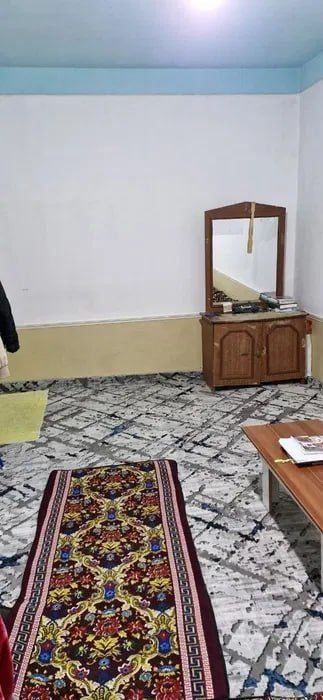 2/2/9. Спутник 16, (Сергели). Квартира с лифтовой. Метро 800 м.