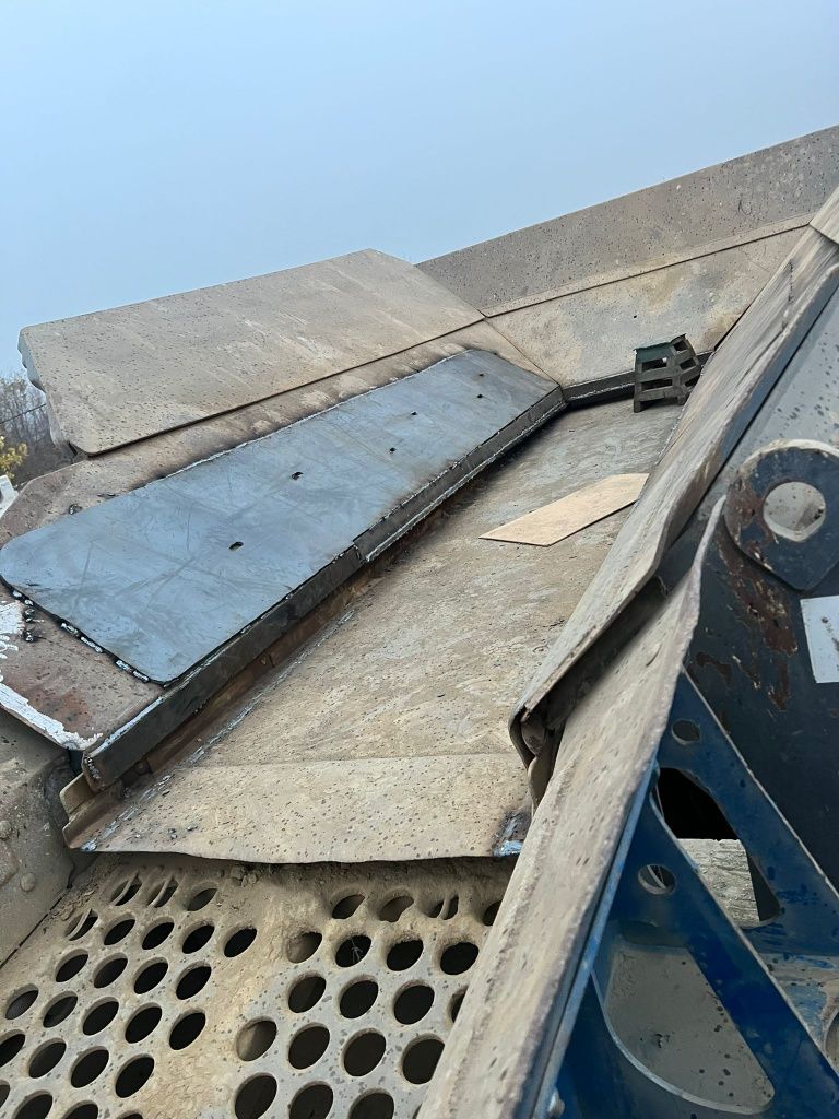 Reparații cupe excavatoare, vole,concasoare,suduri aluminiu.