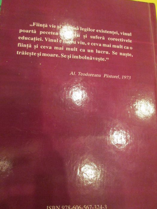 2017  Cartea admiratorului de vin