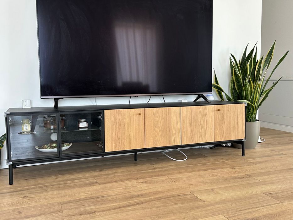 Comoda TV Ikea