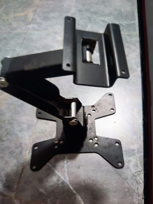 Креплеие телевизора