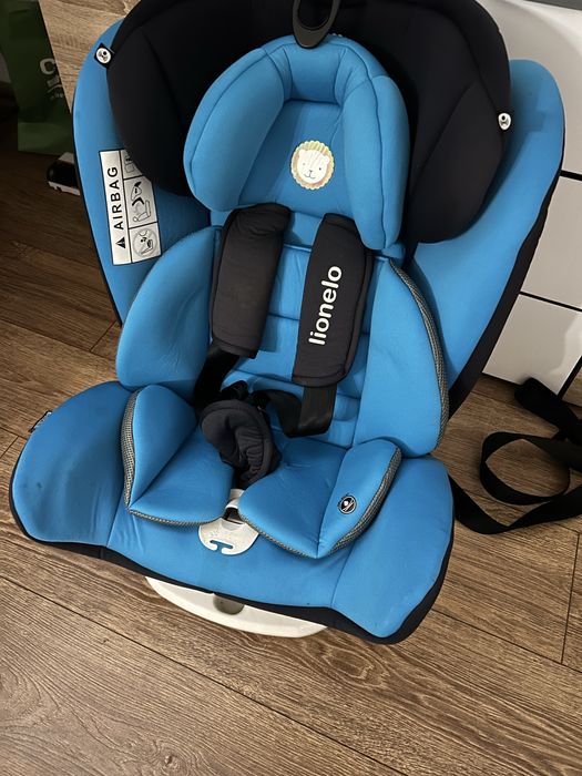 Scaun auto copii lionelo bastian isofix