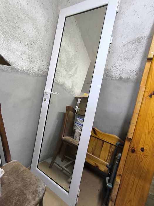 Алуминиева врата за баня с огледало