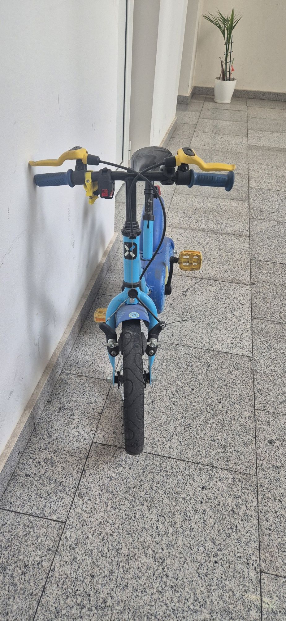 Детско колело BTWIN с помощни гуми 14 цола