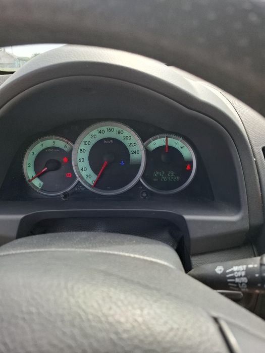 Toyota corolla verso motor 2200