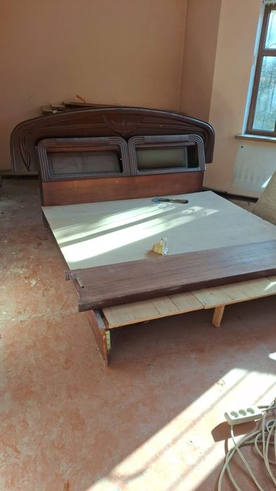 Екі адамдық кроват