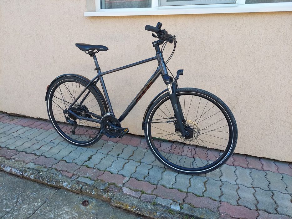 KTM Cross Country Shimano disc dinam cadru alu L 28 Treking City Bike