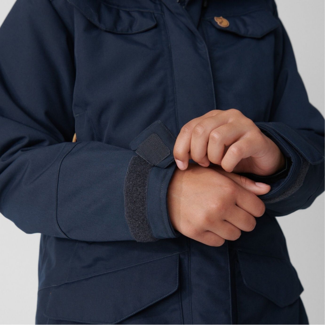 Geaca Fjall Raven Nuuk Parka dama cred L,impecabilacod R143