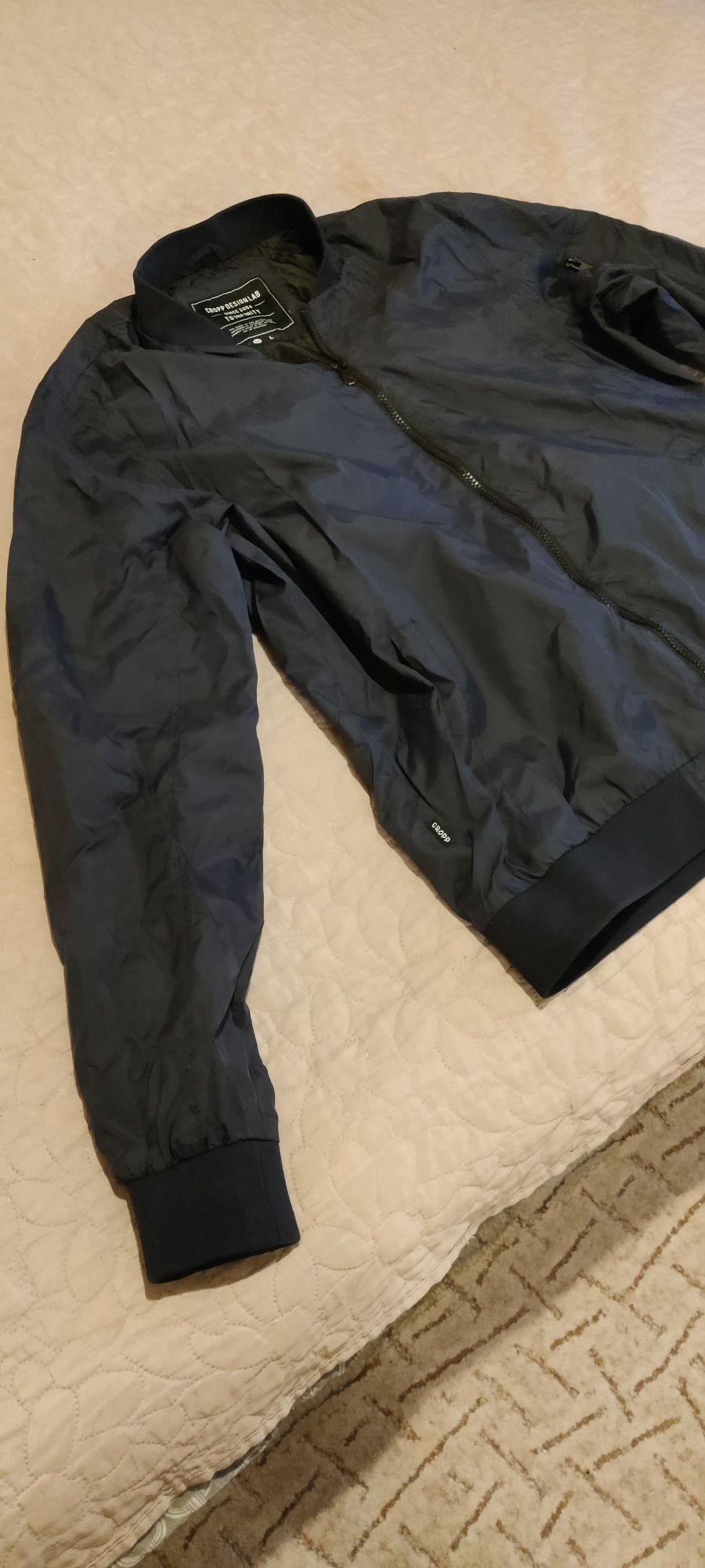 Яке тип бомбър CROPP