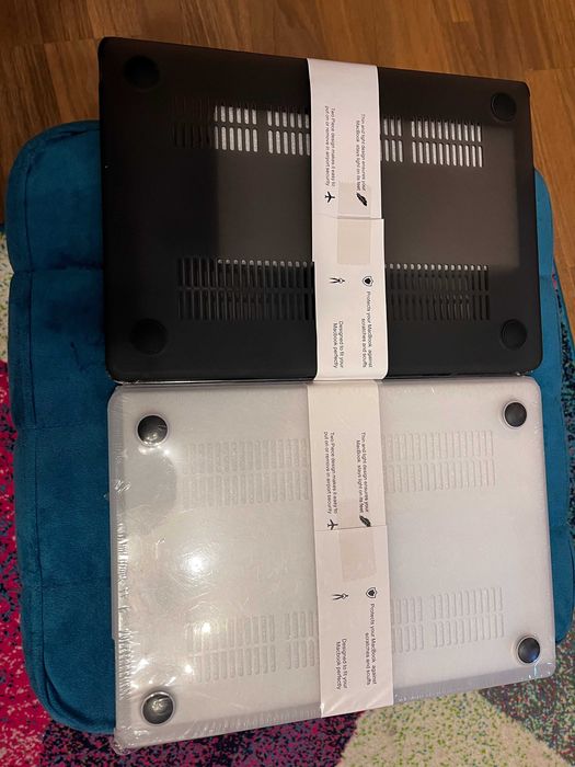 Hard case protectie  laptop MacBook Air 13" 2022 modelul A2681 M2 Chip