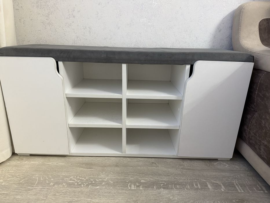 Обувница в хорошем состояний