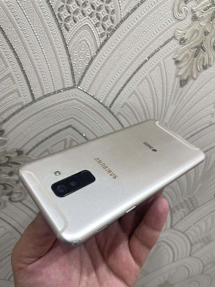 Samsung A6 Plus Ideal holatda 32gb