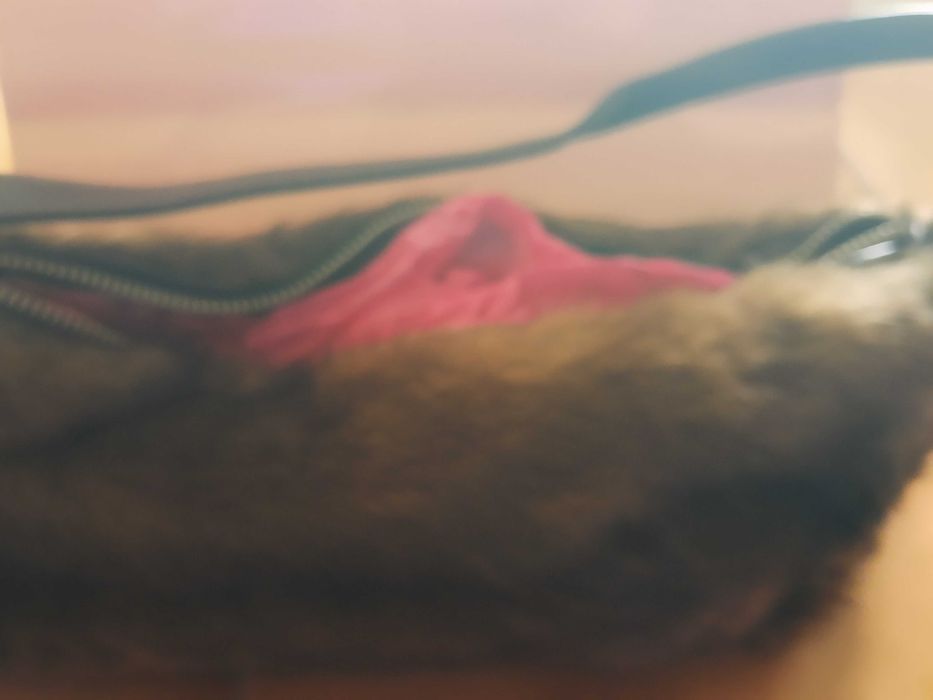 Чанта ,естествен косъм,цяла кожа,фирма Victoria's secret