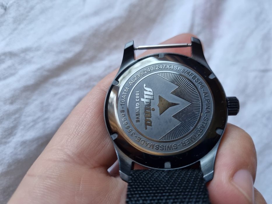 Alpina Startimer Pilot GMT