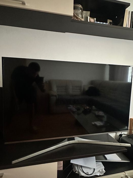 Vând Smart TV Samsung 128 cm (50”) – preț avantajos