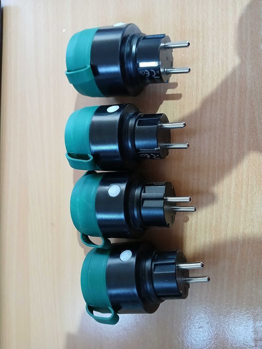 Set de 4 prize inteligente UCOMEN pentru exterior, 2.4 GHz, 16A, verde