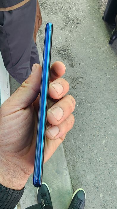 Samsung galaxy S20 plus 12/256