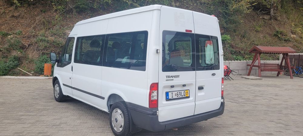 Ford Transit/8+1/2013/2.2-125cp/aer condiționat fata-spate/euro 5